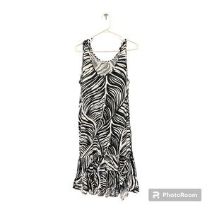 Jam’s World Black and White Zeleef Sleeveless Dress